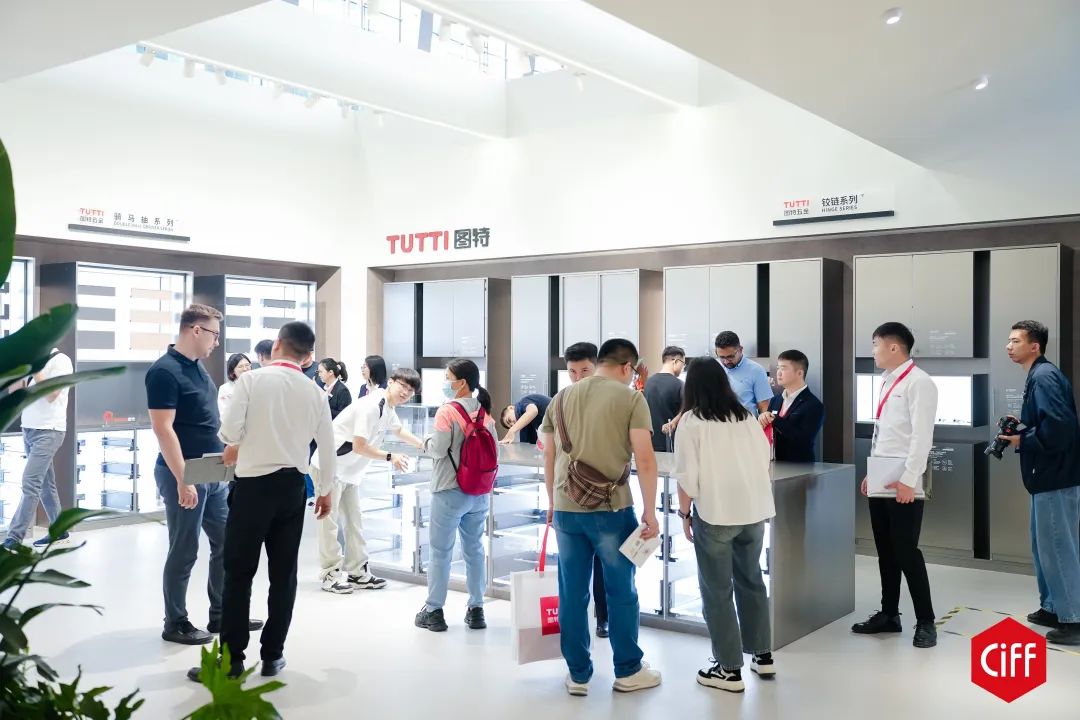 CIFF广州家博会·2027广州家居五金配件展览会·主办位置预定